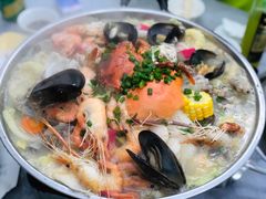 招牌海鲜骨煲-凤城康记饭店