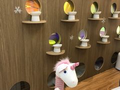 -COLOR PETS 撸猫馆·购猫·猫咖(长风大悦城店)