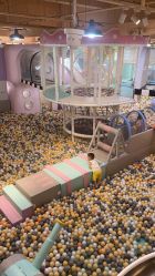 -多多淘儿童体验中心(重庆来福士店)