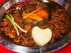 -谭鸭血老火锅(漳州路店)