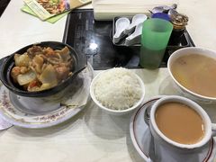 -坤记煲仔小菜(西环店)