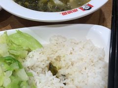 -南城香·饭香串香馄饨香(青年路店)