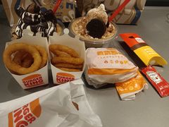 -DQ·蛋糕·冰淇淋(合生汇店)