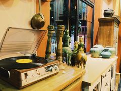-SISTERS BAR RESTAURANT川意酒馆(嘉善老市H楼店)