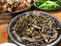 -满記土窑烧鷄波浪山莊