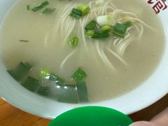 -小辫子羊肉面馆(周东店)