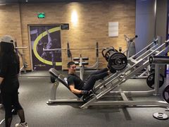 -贝菲特游泳健身(徐泾店)