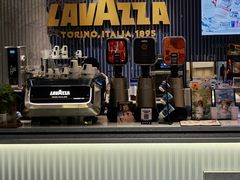 -LAVAZZA拉瓦萨咖啡(中航城君尚购物中心店)