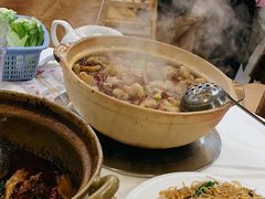 -渝君重庆火锅(嘉宾路店)