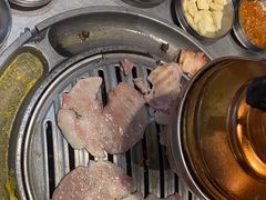 -GOGIYA·咕叽吖韩国传统烤肉店(东方新天地店)