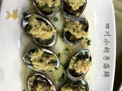 蒸鲍鱼-四川小胡子海鲜(丁村万人海鲜广场店)