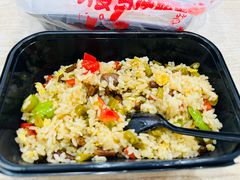 -老头爱马仕酸豇豆炒饭(丰富路店)