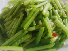 -芦茨金富饭庄·25年老字号·专做稻草鸡