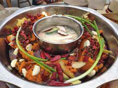 -周幺妹重庆老火锅(银泰城总店)