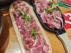 -苗阿哥酸汤牛肉火锅(体育场店)