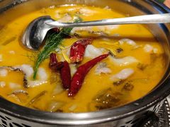 -吴越荣记苏州菜·松鼠桂鱼(月光码头店)