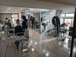 -AFA Hair studio·女士发型设计