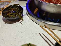 -钢管厂五区小郡肝串串香(滨江店)