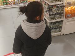 -赵一鸣零食(江苏南京福园街店)