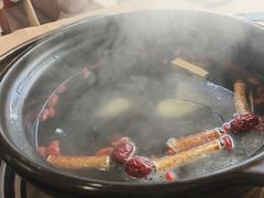 -濠轩阁特色生蚝火锅(水湾路店)