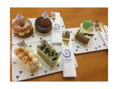 -LE SAPHIR 莎菲尔菓子(和兴店)
