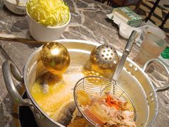 -禄婶鸡煲·打边炉