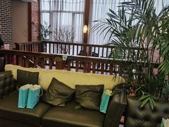 -乌托邦轰趴日租聚会别墅(先生的院子店)