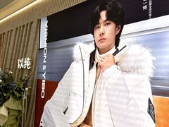 -万达广场(南昌红谷滩店)