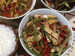 -老游独一佳湘菜馆(高新四路店)