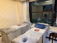 -张钰强中医正骨推拿连锁(华发商都店)