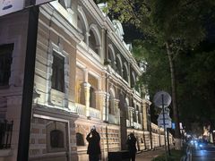 -广东道至正餐厅(区庄店)