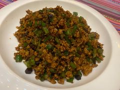 -香巴拉云南餐厅(华莱坞店)