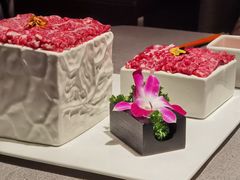 -左庭右院鲜牛肉火锅黑金店(陆家嘴中心店)