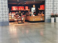 -星巴克(广州南站A18检票口楼上)