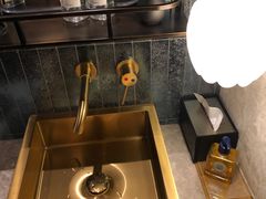 -海派悦庭·海胆烧麦·新融合菜(凯德广场店)