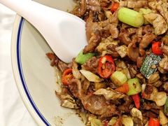 白辣椒炒鸡胗-新新湘菜馆(新中街二条店)