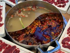 -来龍儿鲜切牛肉自助老火锅