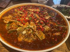 -麻辣总动员·川派海鲜·现炒浇头面·自贡菜(五彩城店)