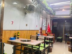 -四川乐山大佛长春泥锅涮串(四分局店)