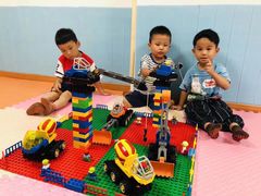 -哈奋儿童科技营乐高托班机器人(闲林校区)