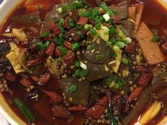 -鑫巴蜀小镇 · 水煮鱼专研店(玉桥店)