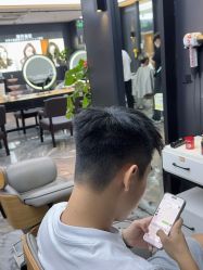 -藤野造型·专业烫染店