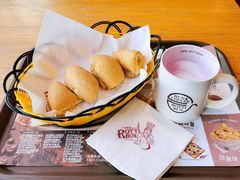 劳顶笨（ROTTI BUN)-劳顶笨咖啡(西塔店)