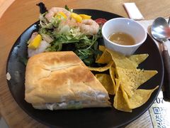 -HELLO 27 意面·沙拉·帕尼尼