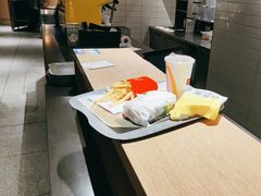 -麦当劳(四平路店)