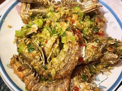 赖尿虾有膏-三妹小龙虾·黄油蟹(华侨城总店)