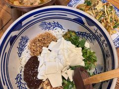 -蜗牛小馆醉乡民谣云南菜(惠新西里店)