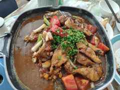 阳朔啤酒鱼-椿记烧鹅(叠彩店)