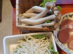 -老员外骨汤火锅(海州古城店)