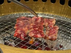 -山川小町·极番烧肉(新地假日广场店)